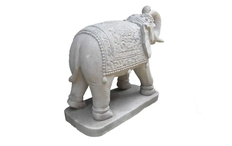 Product image 3 of the product “Indian elephant length approx.100cm, head facing right and right foot forward ”